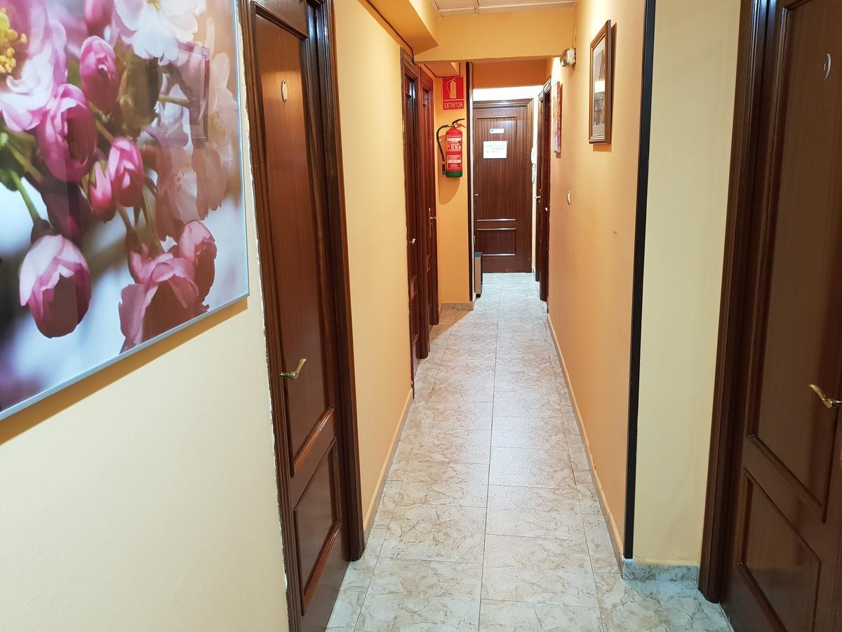 Hostal Foncalada Oviedo Exteriér fotografie